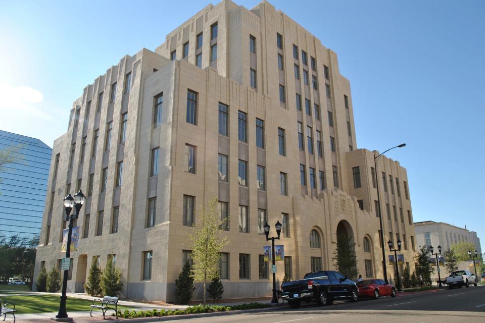 2. Potter County Courthouse
Amarillo