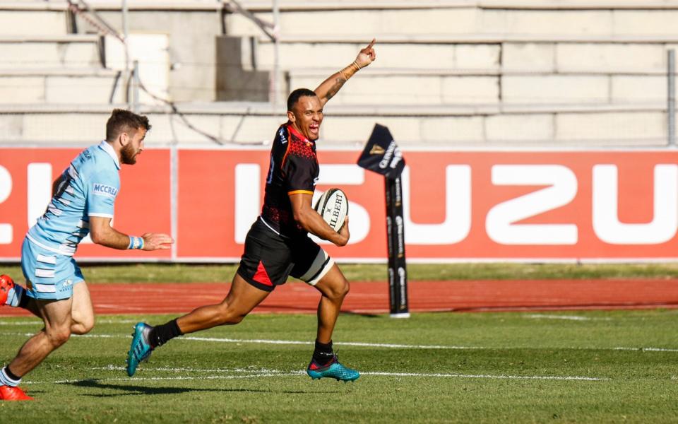 Harlon Klaasen of the Southern Kings scores a try during the Guinness Pro14 match between Isuzu Southern Kings and Glasgow Warriors at Nelson Mandela Bay University on September 22, 2018 in Port Elizabeth, South Africa. - Michael Sheehan/Gallo Images