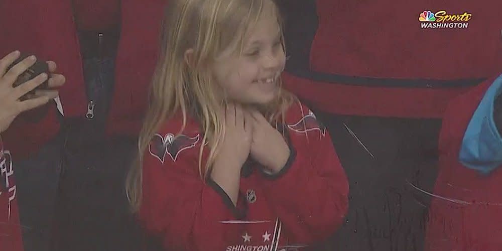 A Capitals player relentlessly tried to get a little girl a puck before a game and earned praise from the sports world.