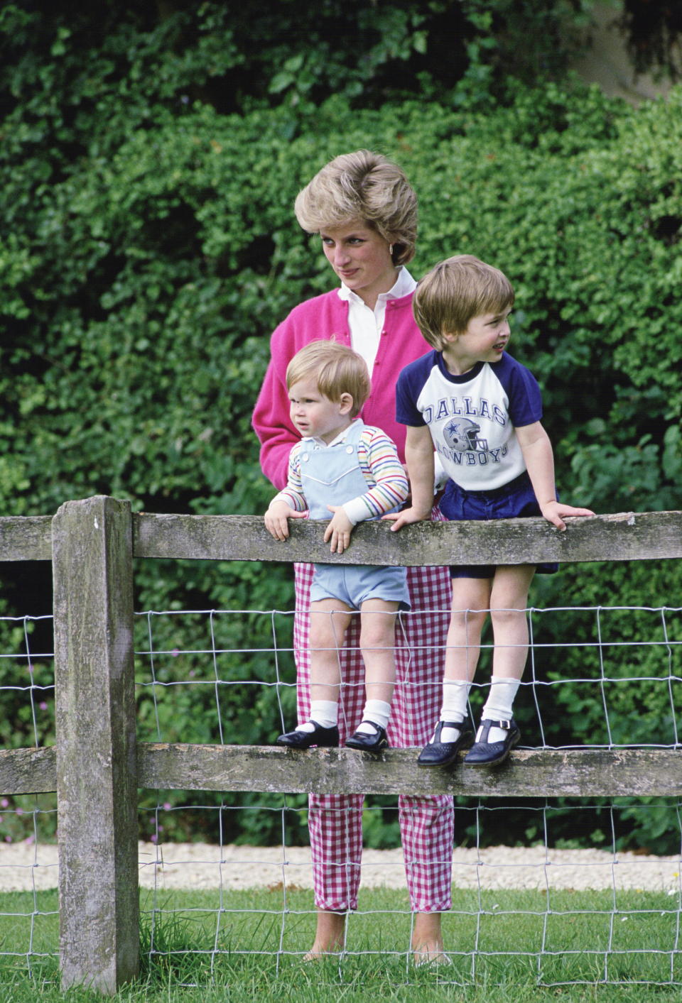 TETBURY, UNITED KINGDOM – JULY 18: Diana, Princess of Wales, with her sons William and Harry in the grounds of Highgrove in Tetbry, Gloucestershire (Photo by Tim Graham/Getty Images)