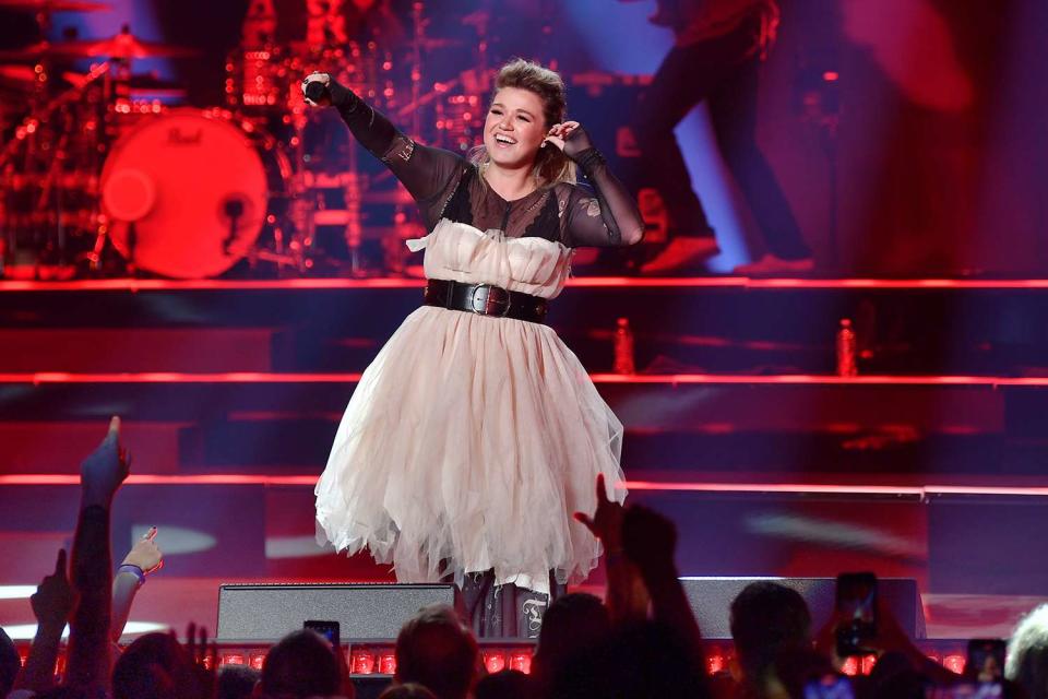 <p>Denise Truscello/Getty Images for Caesars Entertainment</p> Kelly Clarkson performs at her Las Vegas residency on July 28, 2023