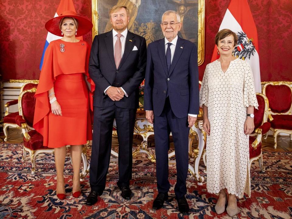 Königin Máxima nebst Gatten Willem Alexander, Alexander Van der Bellen und Doris Schmidauer (v.l.n.r.) in der Wiener Hofburg. (Bild: imago/ANP)