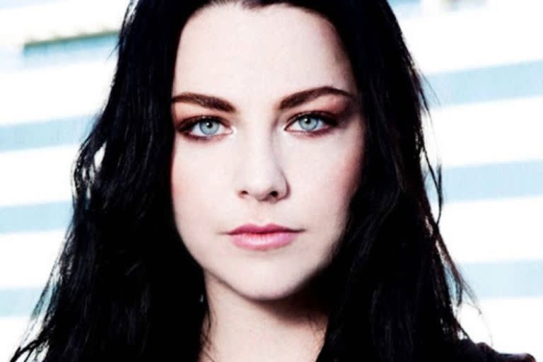 Amy Lee, la vocalista de Evanescence, cambió radicalmente su estilo musical