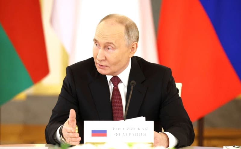 Russian President Vladimir Putin attends the summit of the Eurasian Economic Union (EAEU) in Moscow. Alexander Kazakov/Kremlin Pool/Planet Pix via ZUMA Press Wire/dpa