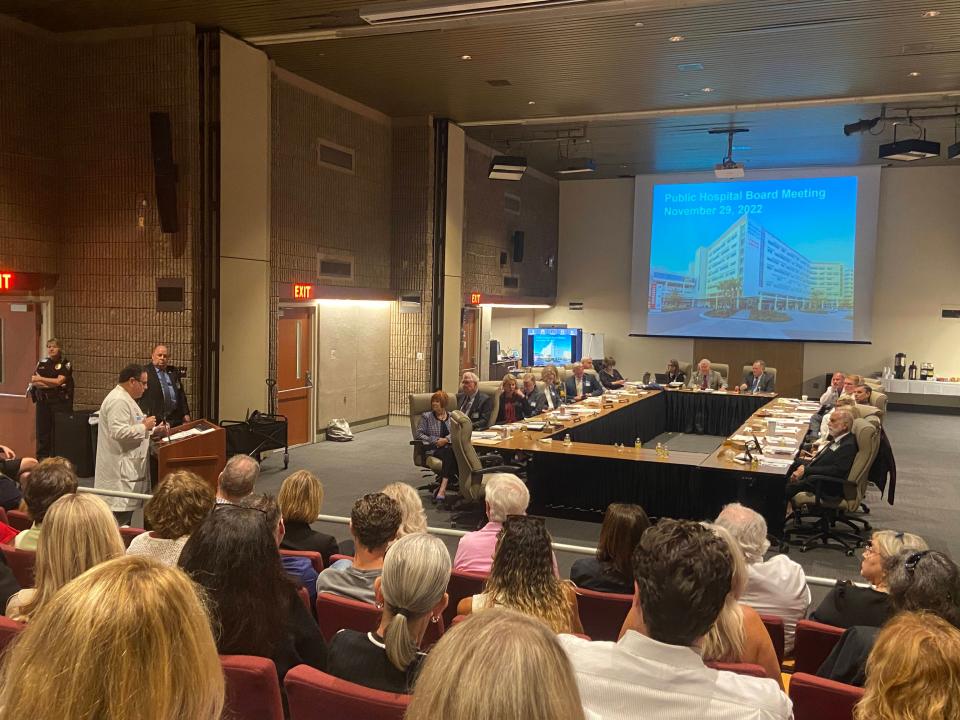 The Sarasota County Public Hospital Board holds its first meeting with a fresh slate of members Tuesday afternoon, Nov. 29, 2022, to a full auditorium. 45 people signed up for public comment, with those critical of Sarasota Memorial's COVID practices pushing for an internal investigation.