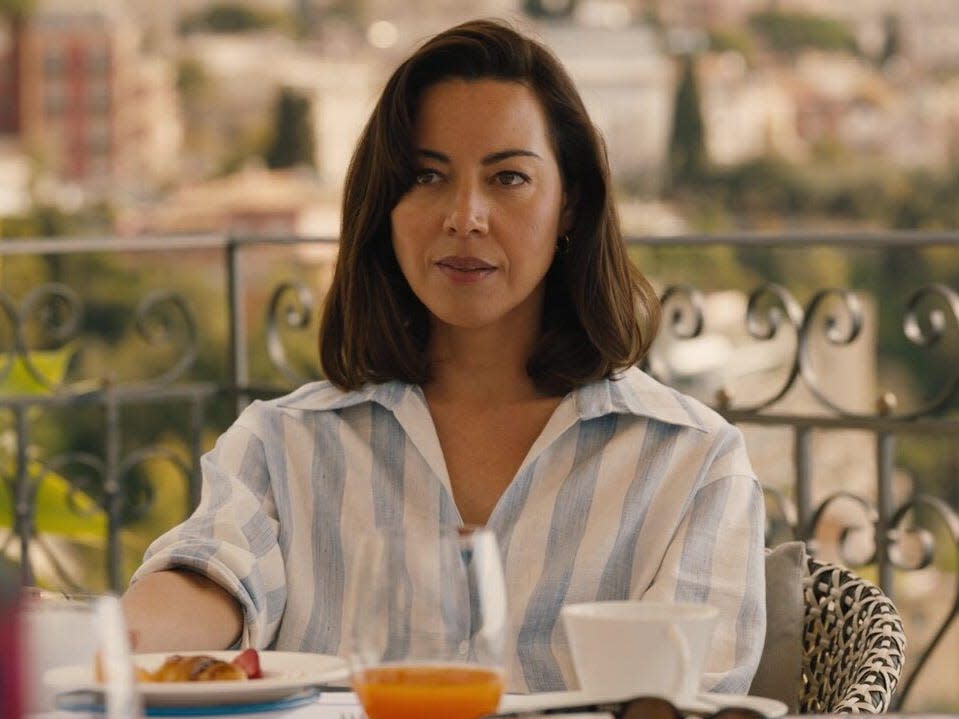 Aubrey Plaza as Harper in "The White Lotus."