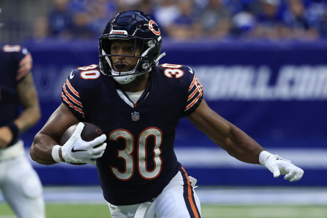 Roschon Johnson among 3 Bears players to change jersey numbers