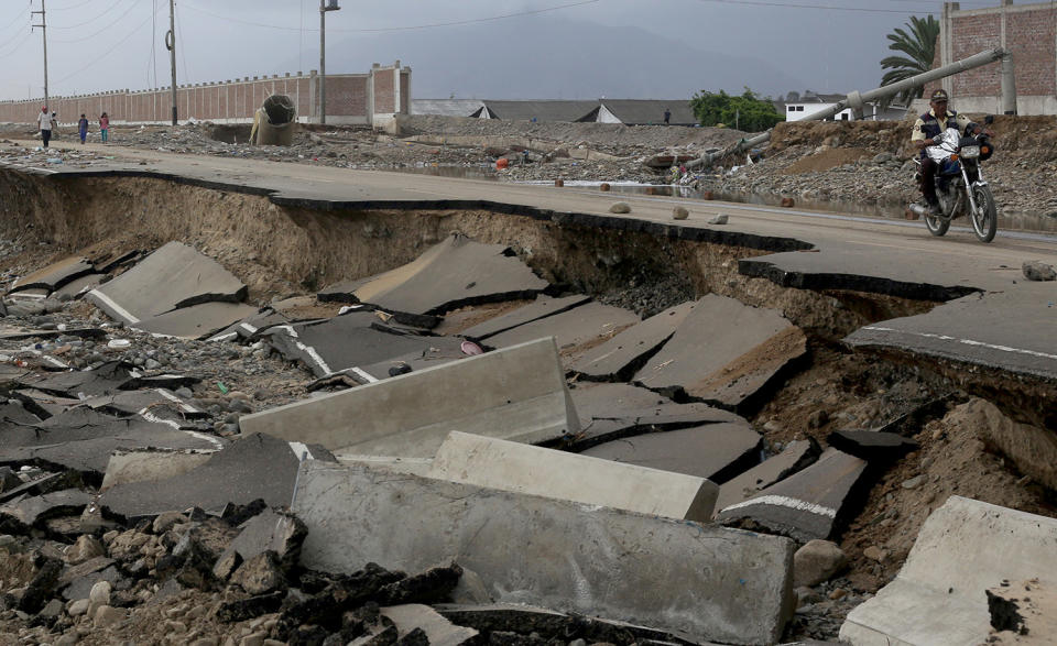 Peru struggles with devastating El Niño flooding