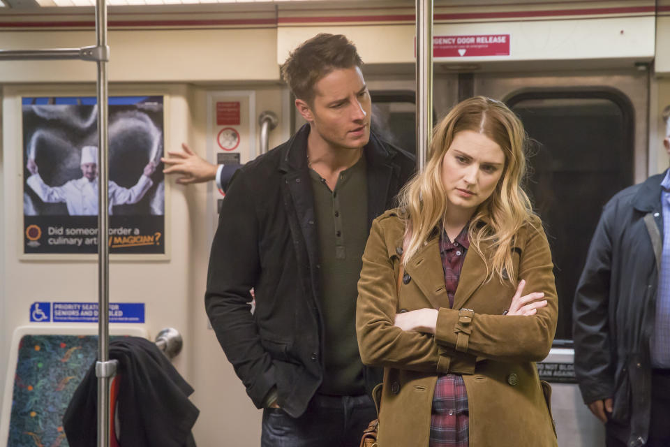 Justin Hartley as Kevin Pearson and Alexandra Breckenridge as Sophie on "This Is Us."  (Photo: NBC via Getty Images)