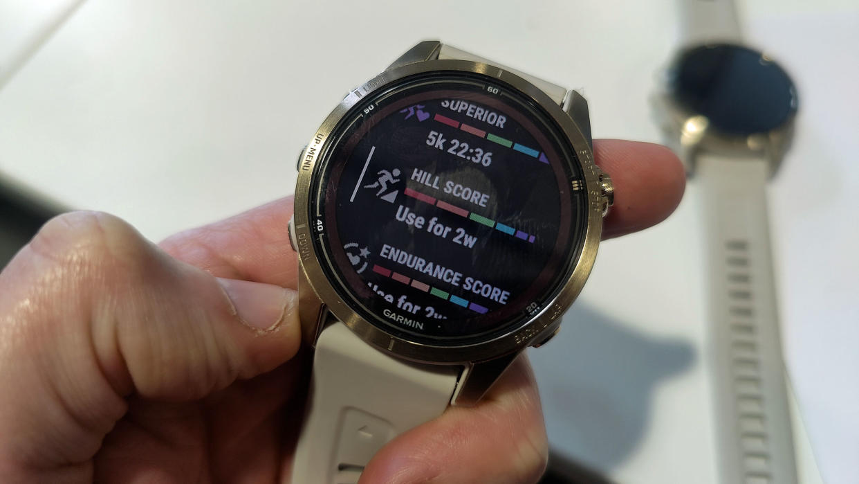  Garmin Fenix 7S Pro  