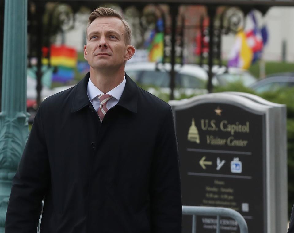 WASHINGTON, DC - NOVEMBER 15: David Holmes, counselor for political affairs at the US Embassy in Ukraine, walks to a closed-door deposition at the U.S. Capitol, on November 15, 2019 in Washington, DC. TodayHolmes Is being deposed as part of the impeachment inquiry against President Trump, led by the House Intelligence, House Foreign Affairs and House Oversight and Reform Committees.  (Photo by Mark Wilson/Getty Images) ORG XMIT: 775438471 ORIG FILE ID: 1187881346