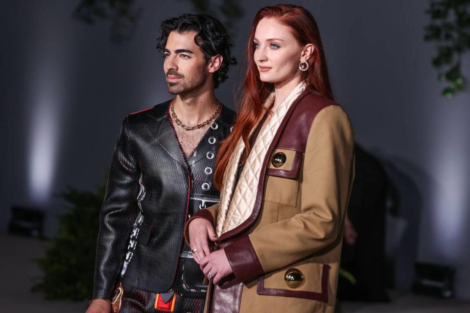 Joe Jonas y Sophie Turner vivieron tres años en su casa de Bay Point, junto a la bahía de Biscayne en Miami, que vendieron por $15 millones.