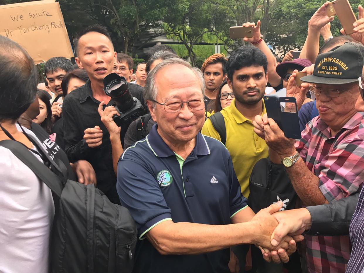 A silent sit-in protest against the reserved presidential election was held at Hong Lim Park on 16 September 2017, which was attended by former presidential candidate Tan Cheng Bock (middle). (Photo: Nigel Chin/Yahoo News Singapore)