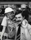 <p>Back in 1961, McDonald's started Hamburger University, a week-long course that gave managers a crash course in everything from customer service to kitchen protocol—and it still exists today. Here's a manager and student showing off what they learned in the '80s.</p>