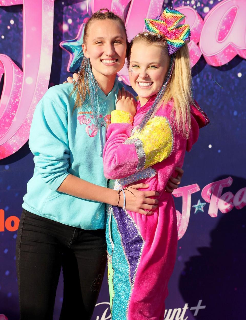 Kylie Prew and JoJo Siwa attend a drive-in screening and performance for the Paramount+ original movie "The J Team" at the Rose Bowl on September 03, 2021 in Pasadena