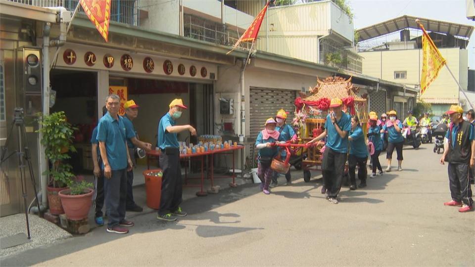 鞭炮迎神！炸神轎　威力太強險燒毀神轎