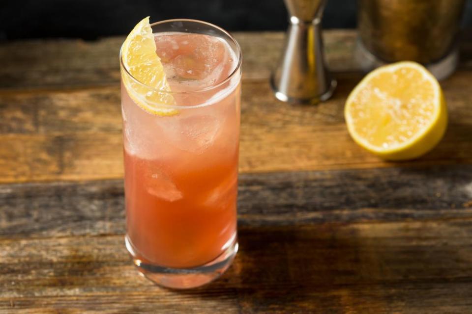 For a lemon and gin based cocktail, try Jazmine Quigley’s zesty sloe fizz.