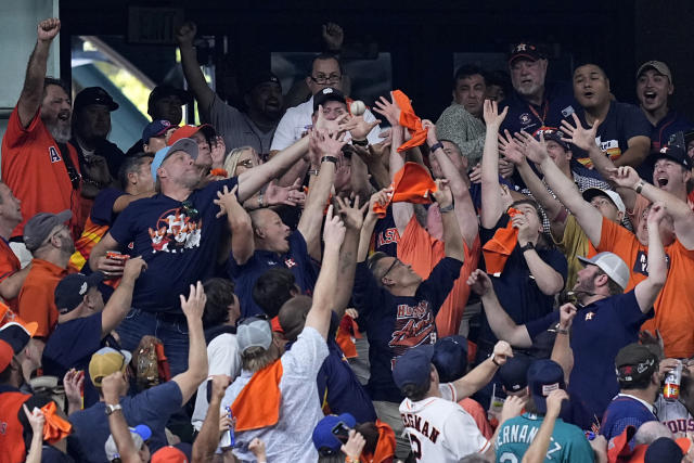 August 10, 2018: Members of the Astros Shooting Stars wave to the crowd  prior to a Major League Baseball game between the Houston Astros and the  Seattle Mariners on 1970s night at