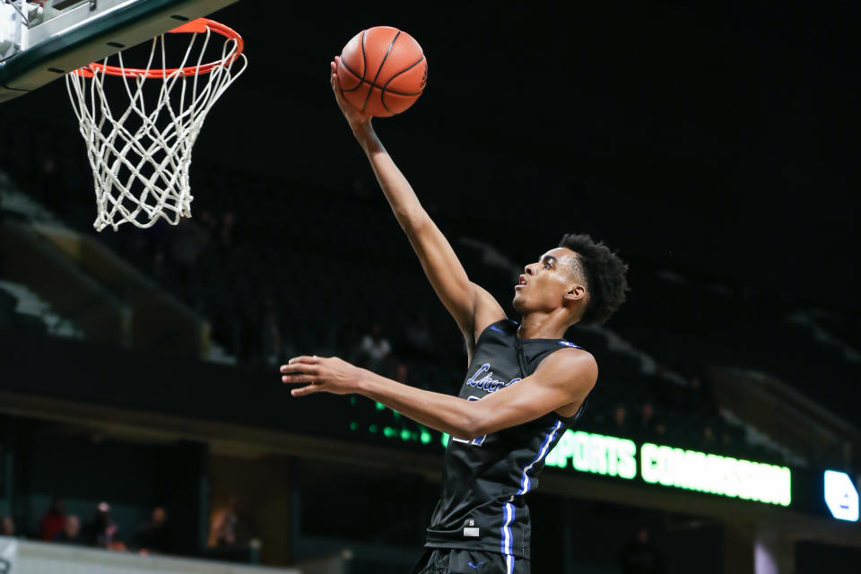 YPSILANTI, MI - DECEMBER 09:  Ypsilanti Lincoln Railsplitter sophomore Emoni Bates in action against the River Rouge Panthers during the Ypsi Tip Off Classic on December 9, 2019 at the Eastern Michigan Convocation University Center in Ypsilanti, Michigan.  (Photo by Scott W. Grau/Icon Sportswire via Getty Images)