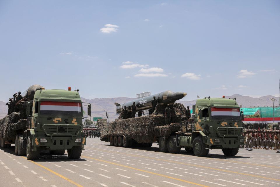 Houthi Sanaa Yemen ballistic missiles military parade