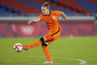 FILE Netherlands' Vivianne Miedema strikes the ball to score her side's 2nd goal during a women's quarterfinal soccer match against United States at the 2020 Summer Olympics, Friday, July 30, 2021, in Yokohama, Japan. (AP Photo/Silvia Izquierdo, File)