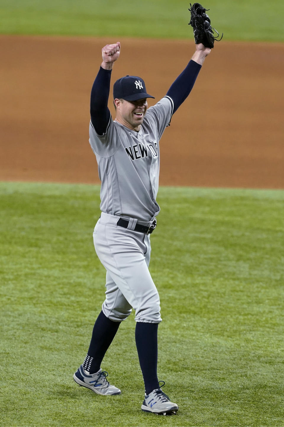 New York Yankees starting pitcher Corey Kluber celebrates after the final out of his no-hitter against the Texas Rangers in a baseball game in Arlington, Texas, Wednesday, May 19, 2021. The Yankees won 2-0. (AP Photo/Tony Gutierrez6