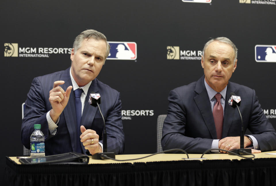 MGM Resorts CEO James Murren, left, and MLB Commissioner Rob Manfred speak at a news conference in New York on Nov. 27, 2018. (AP/Seth Wenig)