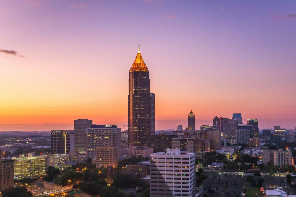 Check out the filming locations of the popular movie “Mea Culpa” which was directed and written by Tyler Perry. Pictured: the skyline of Atlanta during sunset