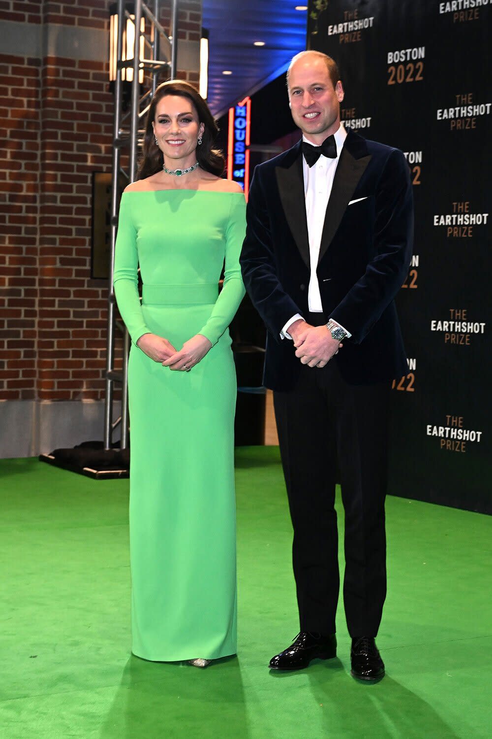 BOSTON, MASSACHUSETTS - DECEMBER 02: Catherine, Princess of Wales and Prince William, Prince of Wales attend The Earthshot Prize 2022 at MGM Music Hall at Fenway on December 02, 2022 in Boston, Massachusetts. (Photo by Samir Hussein/WireImage)