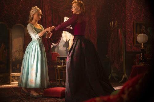 莉莉詹姆斯灰姑娘變公主，《仙履奇緣》導演：選她比選雷神索爾還難