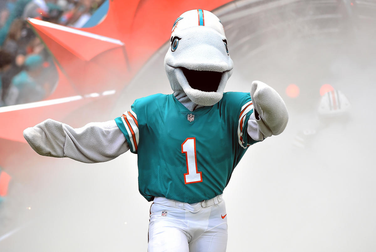 Miami Dolphins teased in Chris Pratt's new movie, 'The Tomorrow War'