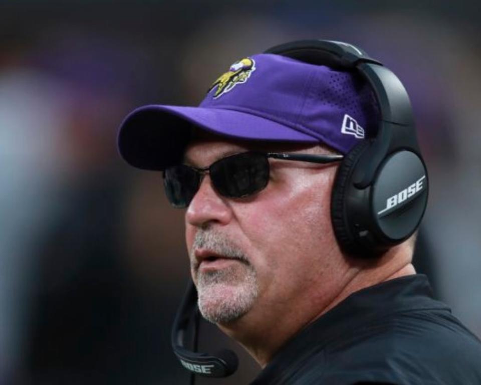 Tony Sparano’s former players have taken to social media to show an outpouring of love and condolences following his death. (AP)
