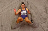 <p>Bei den Leichtathletik-Hallenweltmeisterschaften landet die Serbin Ivana Španović nach einem Weitsprung im Sand. Der Wettbewerb fand von 2. bis 4. März in der National Indoor Arena im britischen Birmingham statt. (Bild: REUTERS/Phil Noble) </p>