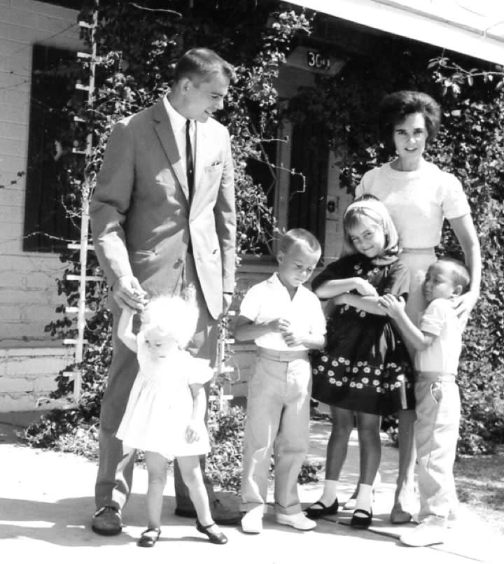 Sherri Chessen, her husband Robert Finkbine, and their four children, Tracy, Mark, Terri, and Steven, shortly after the thalidomide crisis of 1962.<span class="copyright">Courtesy of Miss Sherri, LLC</span>