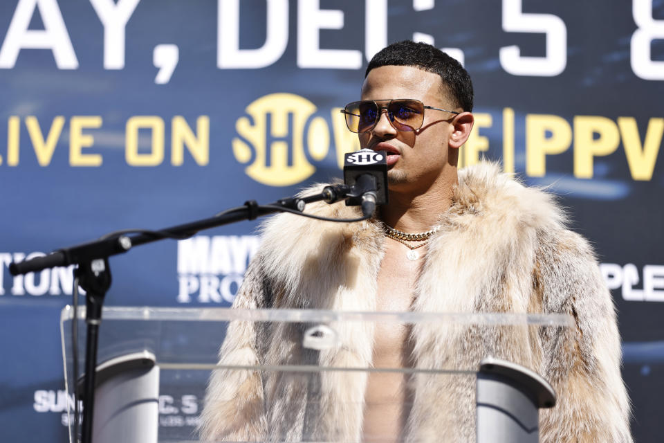 LOS ANGELES, CALIFORNIA - OCTOBER 21: Rolando Romero speaks during a press conference ahead of his WBA Lightweight Championship fight against Gervonta Davis on December 5, at Staples Center on October 21, 2021 in Los Angeles, California. (Photo by Michael Owens/Getty Images)