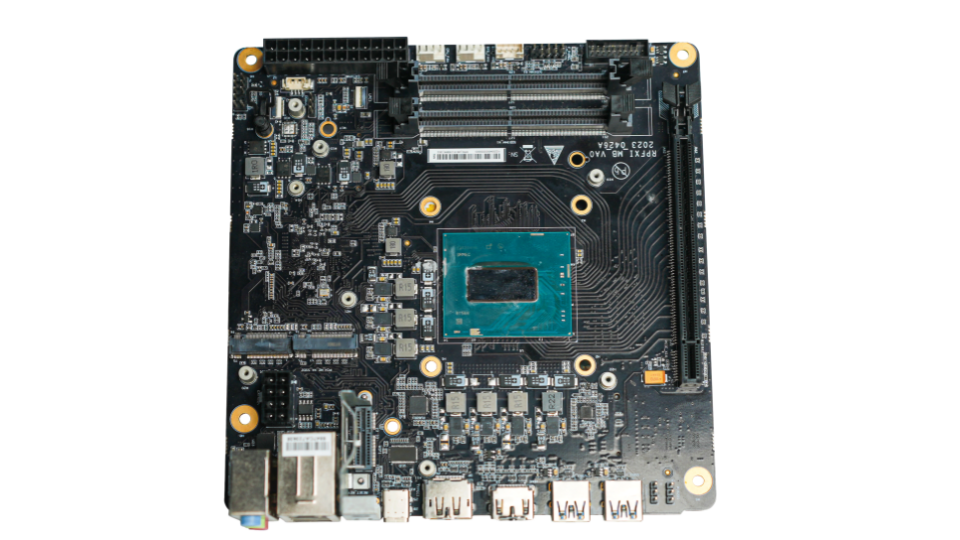 Minisforum Mini-ITX PC Intel motherboard