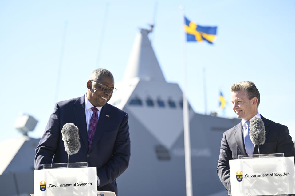 US Secretary of Defense, Lloyd J. Austin III, and Sweden's Minister for Defence, Pål Jonson, hold a joint press conference at the Muskö Naval Base, in Stockholm, Sweden, Wednesday, April 19, 2023. (Fredrik Sandberg/TT News Agency via AP)