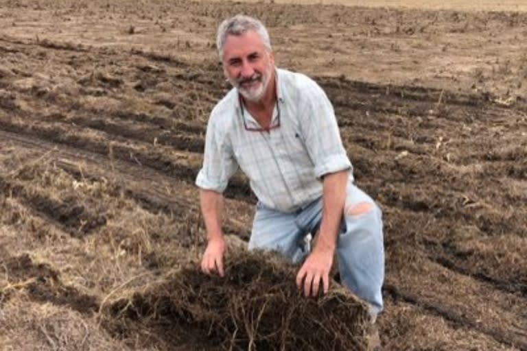 Horacio Esteban Repetto es asesor de productores agropecuarios