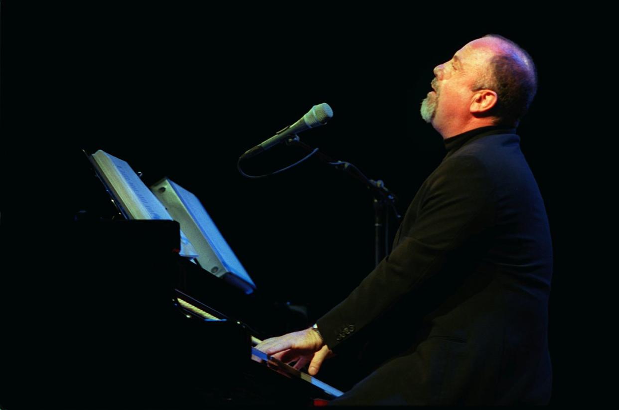 billy joel performs at tufts university