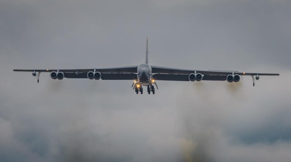 Air Force B-52H lands at RAF Fairford