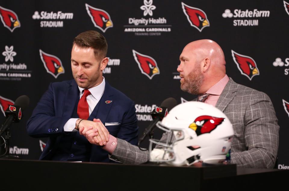 Cardinals General Manager Steve Keim welcomes new head coach Kliff Kingsbury during his introductory news conference on Jan. 9.