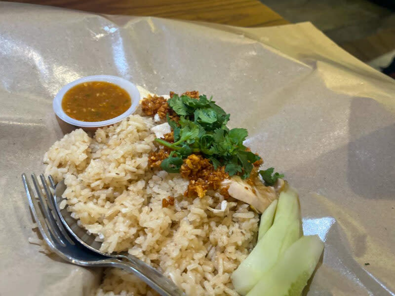 Laos Thai - RM5 chicken rice