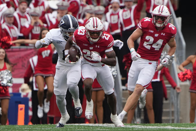 Wisconsin cornerback attends NFL pro day at his former school - Yahoo Sports