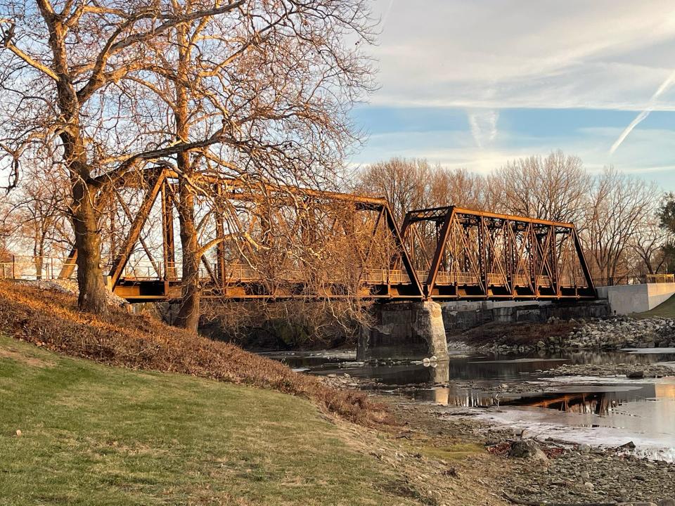 1916 Pennsy Bridge at McCulloch Trailhead, 2023.