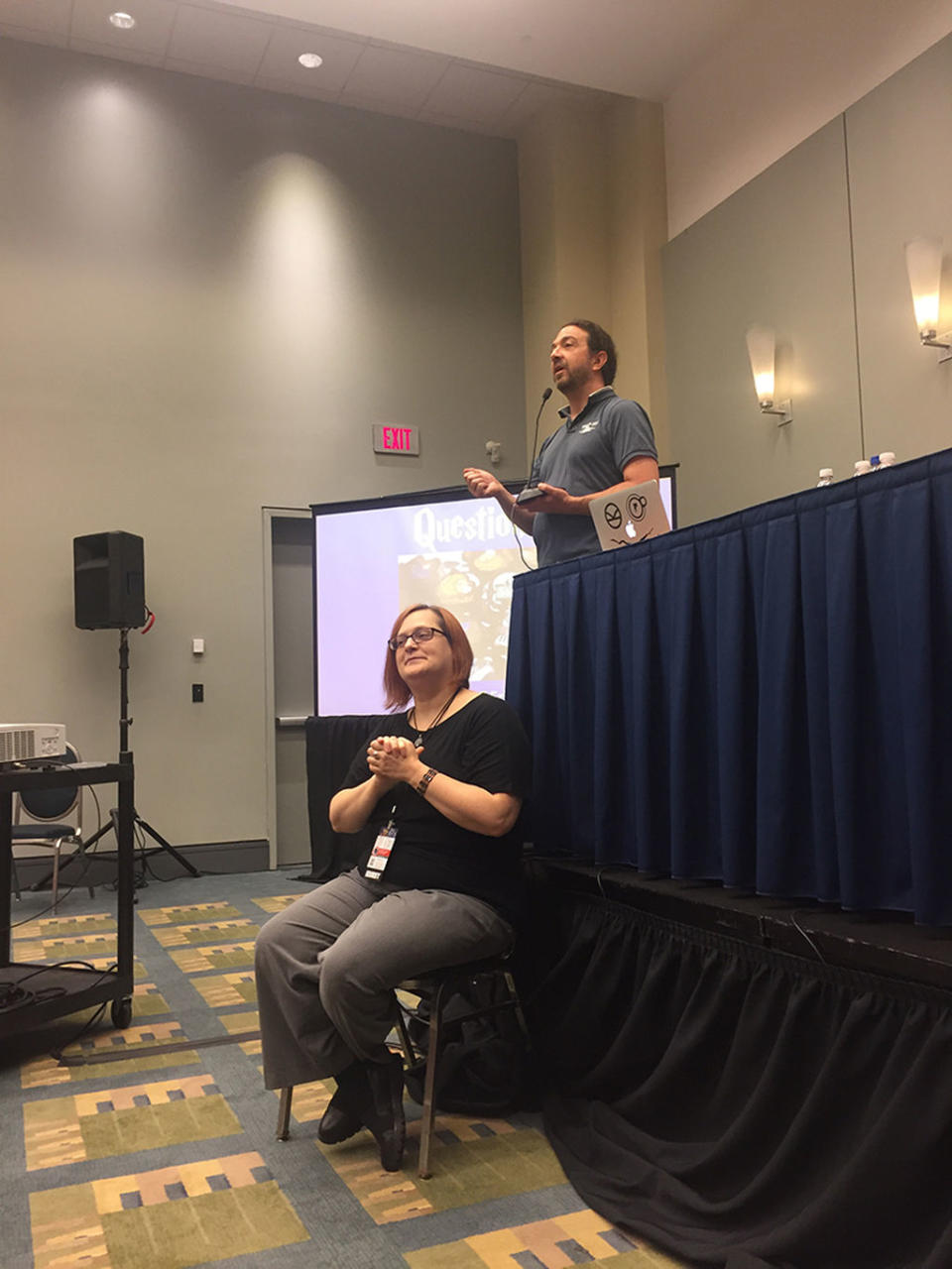 Eric Spana, an assistant professor in the Department of Biology at Duke University, describes wizard DNA at the Future Con panel, "Harry Potter and the Genetics of Wizarding." <cite>M. Weisberger/Live Science</cite>