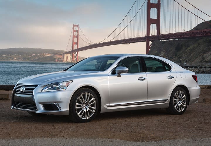 2017 Lexus LS 460 photo