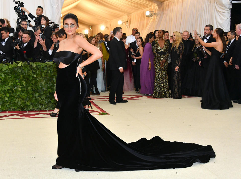 Heavenly Bodies: Fashion & The Catholic Imagination Costume Institute Gala (Dia Dipasupil / WireImage)