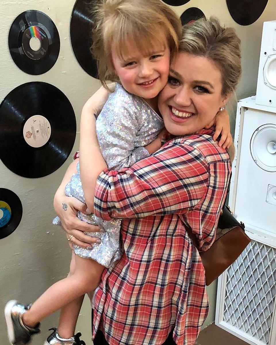 <p>The singer and talk-show host shared some of <a href="https://people.com/parents/kelly-clarkson-motherhood-overwhelming-gift-parenting-carters-baby-shower/" rel="nofollow noopener" target="_blank" data-ylk="slk:her top tips;elm:context_link;itc:0;sec:content-canvas" class="link ">her top tips</a> for new and expectant moms at a virtual <a href="https://people.com/parents/kelly-clarkson-mothers-day-plans-low-key-relaxing-exclusive/" rel="nofollow noopener" target="_blank" data-ylk="slk:ShowHER Love baby shower;elm:context_link;itc:0;sec:content-canvas" class="link ">ShowHER Love baby shower</a> in June 2020. Clarkson shares son <a href="https://people.com/parents/kelly-clarkson-welcomes-son-remington-alexander/" rel="nofollow noopener" target="_blank" data-ylk="slk:Remington "Remy" Alexander;elm:context_link;itc:0;sec:content-canvas" class="link ">Remington "Remy" Alexander</a>, 5, and daughter <a href="https://people.com/parents/kelly-clarkson-welcomes-daughter-river-rose/" rel="nofollow noopener" target="_blank" data-ylk="slk:River Rose;elm:context_link;itc:0;sec:content-canvas" class="link ">River Rose</a>, 7 next month, with <a href="https://people.com/music/kelly-clarkson-files-divorce-brandon-blackstock/" rel="nofollow noopener" target="_blank" data-ylk="slk:ex-husband Brandon Blackstock;elm:context_link;itc:0;sec:content-canvas" class="link ">ex-husband Brandon Blackstock</a>.</p> <p>"You are going to be inspired to do all of these magical things with your kids. Do things you've never done before. Try things you've never done before," she said. "It is such an awesome experience being a parent. I know it <a href="https://people.com/tag/celeb-moms-get-real/" rel="nofollow noopener" target="_blank" data-ylk="slk:can be overwhelming, but it is so amazing;elm:context_link;itc:0;sec:content-canvas" class="link ">can be overwhelming, but it is so amazing</a>. You aren't just molding their little lives — it's changing you in the process, too."</p> <p>One of her sagest pieces of advice? “Nap when [your kids] nap.” The “Piece By Piece” singer shared, "We all think, 'No, this is the only time I have something for me.' Don't do it! Take the nap, trust me.” </p>