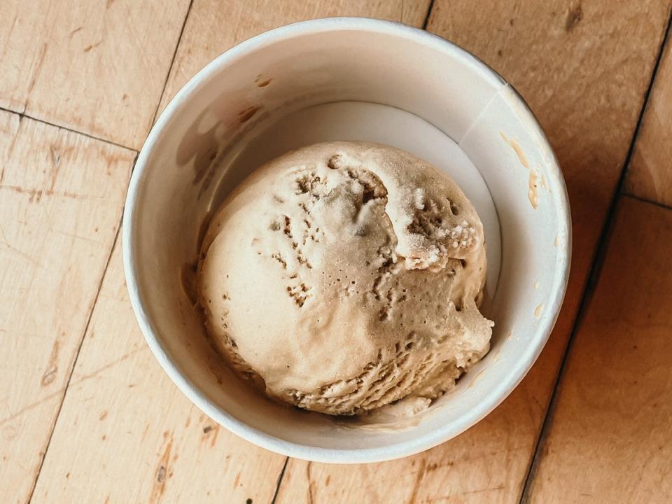 scoop of black walnut ice cream from baskin robbins