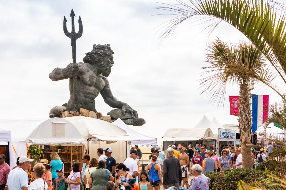 Neptune Boardwalk Art Festival in Virginia Beach